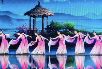 千古情+兵马俑+华清宫一日游【16人小团+赠早餐+汉服妆造】【[品质保证]优秀中高级导游带团，赠送双景区无线耳麦】