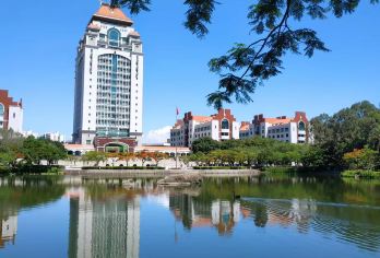 环岛路+曾厝垵+黄厝沙滩+大嶝岛+厦门大学入校参观私家小团【1 含代约厦门大学入校自由参观】