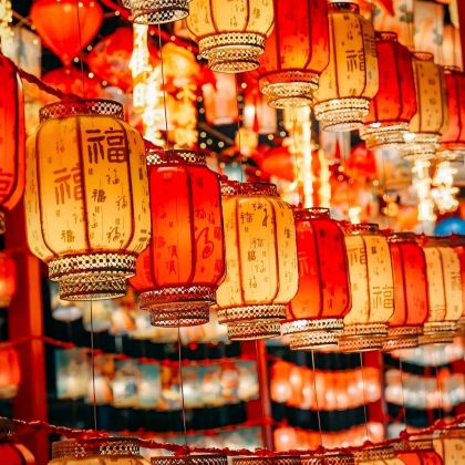 韶关出发打卡丹霞山+南华禅寺包车一日游+上门接送