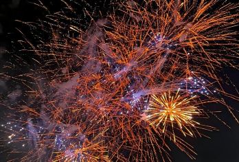 惠东出发包车10小时一日游|巽寮湾+双月湾景点任选双线打卡游【一岛一湾一风情，山海惠州画中行。巽寮湾/双月湾出发均可】