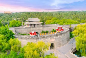 曲阜三孔半日行【大鲁说】孔庙孔府深度讲解+多场次【[玩的嗨心]免费提供高清蓝牙无线耳麦听讲解，抛开嘈杂聆听历史的变迁和儒家两千多年历史文化】