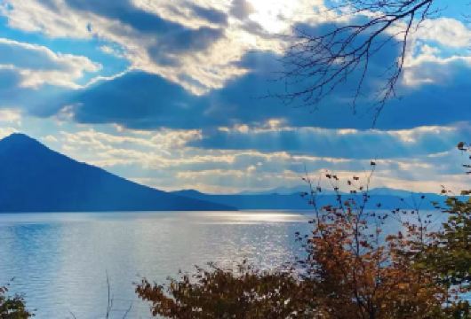 日本北海道登别+伊达时代村+支笏湖一日游【中文私享包车】【尊享一对一高端行程定制，豪华包车专属礼遇，专业旅行顾问24小时恭候垂询。】