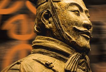 【8人小团】西安兵马俑+华清宫一日游关中八大碗+三环内上门接【[私享级小团]只做精致小团，严格控制人数，24小时管家式在线客服，西安市三环以内上门接送】