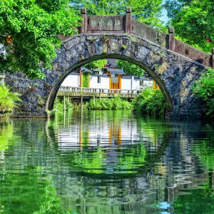 贺州黄姚古镇+姑婆山一日游（私家团）