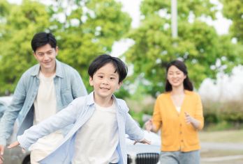 北京八达岭长城包车游【私家团上门接送◆含门票◆加市内2景】【随时出发，可为您订制线路，长城线路，市内套餐任您选择，一日，两日，多日游，专车+导游服务。】