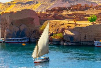 埃及风帆船三角帆船看日落/酒店接送丨开罗/阿斯旺/卢克索可选【[尼罗河]是非洲大陆较长的河流，也是孕育古埃及文明的摇篮他被称为埃及的“母亲河”“生命之河”】