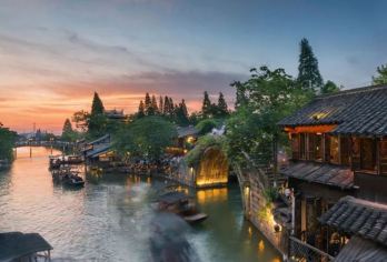 下午出发乌镇单西栅一日游【打卡唯美夜景/纯玩不起早】【懒人游，晚出发，打消早起的烦恼，晚上看完古镇夜景返程。】