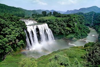 安顺黄果树景区一日游【喀斯特瀑布之行/贴心服务/】【黄果树——黄果树瀑布、天星桥、陡坡塘三大景区集瀑布群、熔岩溶洞、天然盆景】