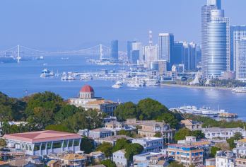 厦门鼓浪屿+植物园一日游【15人纯玩小团舒适出行+上门接送】【[15人精品小团]人少不用等别人，鼓浪屿游玩，全程纯玩无购物！】