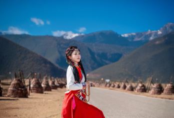 香格里拉纯玩一日游【穿藏服体验◆回程走高速◆可选花海旅拍】【[优选行程]理想净土—探寻消失的地平线、心中的日月】