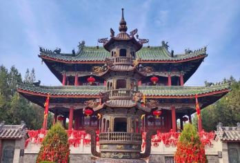 许昌博物馆-曹魏古城-曹丞相府-春秋楼一日游【2-8人团】【[上门接送]2-8人私家小团,当地全程上门接送服务，确保各景点之间的无缝衔接】