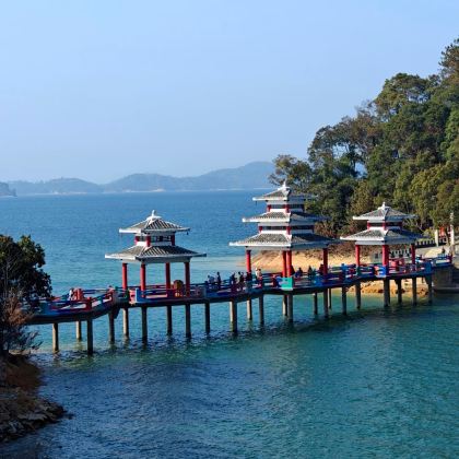 河源万绿湖+鳄湖公园+太平古街+恐龙文博园【多种套餐一日游】