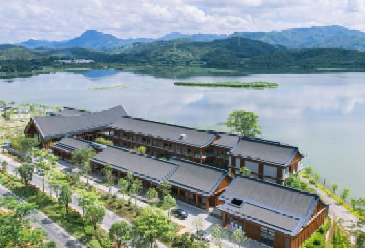 私家团＃包车一日游｜惠州218旅游公路打卡美食之旅【[定制之旅]追踪小众之地——把世界变成你们的游乐场！】