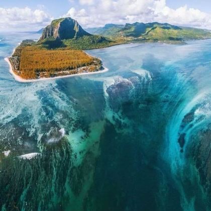 毛里求斯鹿岛双体船一日游 拖伞+水上沙发+海底漫步