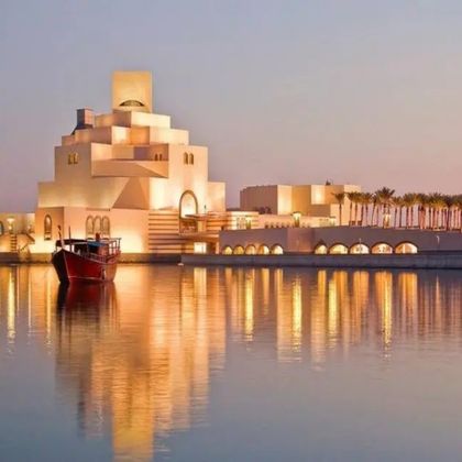 卡塔尔国家博物馆+多哈伊斯兰艺术博物馆+卡塔拉文化村+瓦其夫传统市场一日游