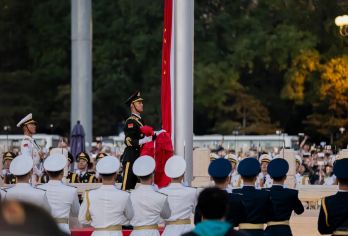 天安门广场半日活动【含预约/C位观礼/五环上门接/增小红旗】【[安心出游]无需自己预约！省去预约烦恼！】