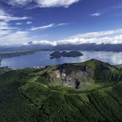 日本北海道登别有珠山＋洞爷湖＋支芴湖一日游