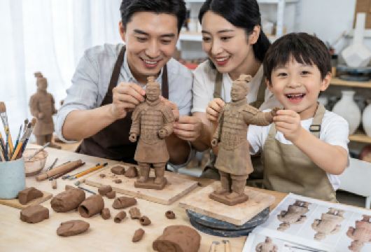 “私家团—不拼车” 西安兵马俑、独立讲解、可选长恨歌【专属向导 + 私家深度独立讲解，拒绝拼团拥挤！景区内全程陪同，路线灵活可调，老人孩子照顾周全。】