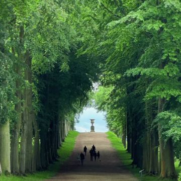 伦敦明珠-查茨沃斯庄园+谢菲尔德+谢菲尔德座堂｜曼城往返