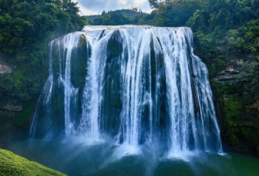 贵州黄果树景区一日游【私家团+包车游+上门接送】【[时间自由]真的睡到自然醒，出发时间自由掌控】