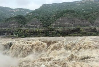 黄河壶口瀑布+小西天一日游【临汾起止可接7.35高铁【4-6人团，无购物.纯玩小团】