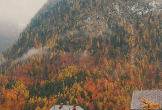 奥地利哈尔施塔特小镇+高萨湖【中文私家包车+欧洲全线定制】【尊享一对一高端行程定制，豪华包车专属礼遇，专业旅行顾问24小时恭候垂询。】