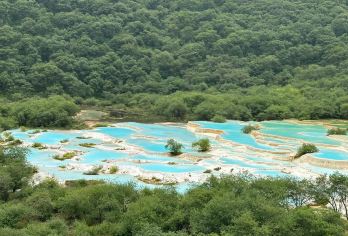 黄龙风景区-九寨沟｜景区直通车｜多站点下车｜车型可选【准时发车，出行无忧，黄龙景区直达九寨沟】