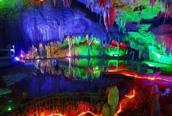 湖南娄底湄江国家地质公园+梅山龙宫+紫鹊梯田一日游可英文服务【可提供英文及小语种导游服务-往返接送-可选导游-可代订门票】