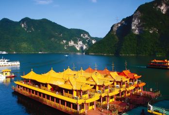 宜昌清江画廊1日游【（A线）含门票+船票+往返车+定点接送】【[免票人群]70周岁以上/军官证/残疾证等免票人群，请按对应人群下单。】