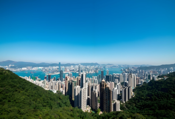 【澳门到香港包车定制游】太平山顶+维多利亚港+星光大道一日游【澳门前往香港，经过港珠澳大桥，上门接送，独立包团游更自由更舒适】