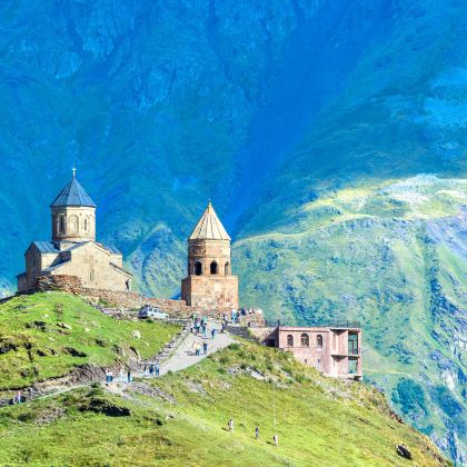 格鲁吉亚高光打卡一日游：阿娜努日要塞、卡兹别克山、友谊纪念碑