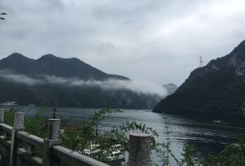 【巴人故里-土家族风情-三峡千古情】三峡千古情景区+清江画廊【中文司机】