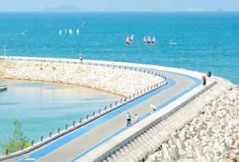 杨梅坑+鹿嘴山庄+桔钓沙+大鹏所城+中英街深圳一日游【粤升级：市区上门接+可预约旅拍 +VIP私人订制小包团；】