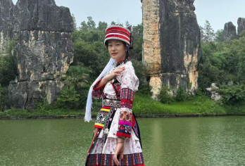 昆明+石林风景区+九乡【地标打卡纯玩团+可选15精致小团】【[质量保证]无任何隐形消费，金牌导游服务，包含游船和索道】