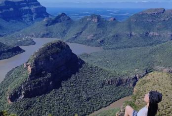 南非约翰内斯堡 +布莱德河峡谷包车一日游【[私人定制]无购物，无隐形消费，经典线路 C】