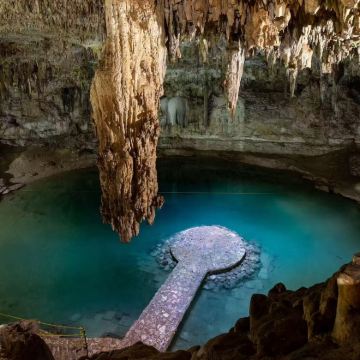 墨西哥坎昆-奇琴伊察-天坑【古城遗迹+包车出行】