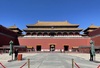 故宫+景山（含门票 可选多种团型、中/英等多语种导游）半日游【深度文化探索｜故宫3小时+景山1小时深度精讲，特别安排景山游览，观故宫全景。】