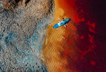 【<酷游贵州-血湖>“贵州心脏”—山川涌动，诉说大地秘密】【探索奇观：探秘贵州心脏、摩崖洞打卡】