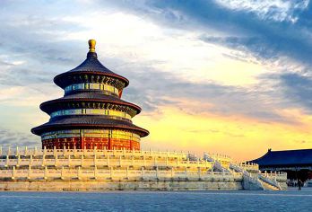 天坛公园+雍和宫一日游【天坛 通票，可选上门接】【文化体验，记录式真人秀《遇见天坛》】