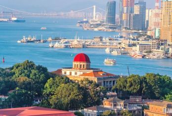 鼓浪屿一日游2人起独立成团+船票+讲解+车子接【[无忧畅玩]上午优先上岛，含酒店至码头接送，时间自由更尽兴】