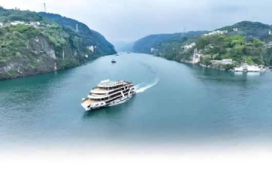 交运两坝一峡游船半日游【乘游轮过葛洲坝船闸+船观西陵峡】【[出游保障]长江三峡系列游船是长江上设备先进，功能齐全，观光性能佳的高质休闲观光游轮。】