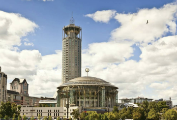 俄罗斯莫斯科国立大学-高尔基公园【中文专车-悦享旅程】【中文专车出行，景点灵活调整，打卡经典，游玩自己定义，无需等待，专属贴心服务，尽享惬意旅程】