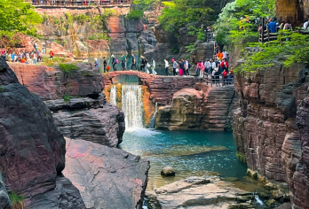 焦作市区包车往返｜云台山-红石峡-茱萸峰-泉瀑峡-小寨沟日游【[一对一包车]专车上门接送，车辆费用全含】