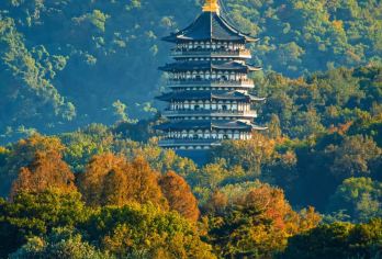 【一日看尽西湖十景】杭州岳王庙+西湖游船（含登岛）+雷峰塔【一条线路游览西湖十景】