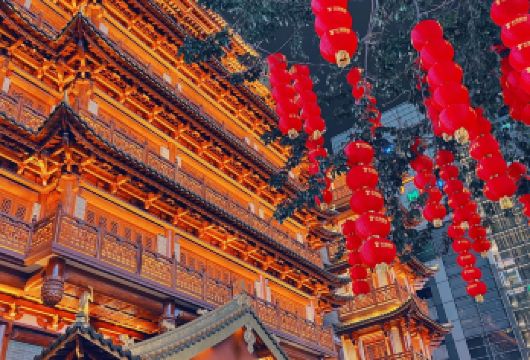 广州中山纪念堂+陈家祠+沙面+永庆坊+大佛古寺一日活动@上门接【丨品读“岭南艺术明珠”陈家祠丨漫步西关永庆坊与沙面丨】