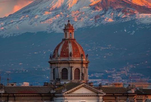 意大利卡塔尼亚-市区网红景点-圣阿加塔大教堂等-包车-精选【专属客服和本地中文司机，一家一团包车】