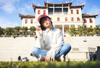 厦门大学代预约服务【有偿代预约 入校自由参观 芙蓉隧道】【[特别说明]厦大为免费景点，提供预约参观服务；此产品提供劳务代办理参观服务，为客人解决预约不上的问题】