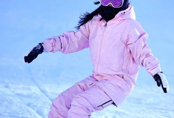 亚布力新体委初级3小时滑雪+雪具+魔毯+接高铁【高铁站接】