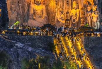 龙门石窟一日游【汀兰集 2小时大咖深度讲解 精致小团】【[多场次可选]9:00/10:00/11:00/13:00/14:00/15:00/16:00】