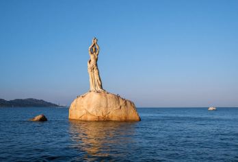 珠海港珠澳大桥长隆海洋王国圆明新园一日包车游｜司机兼向导【司机兼向导服务，专业讲解景点文化，沟通顺畅，全程贴心陪同。】